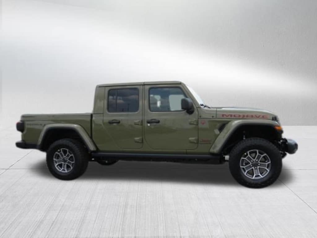 New 2026 Jeep Gladiator Mojave Pickup