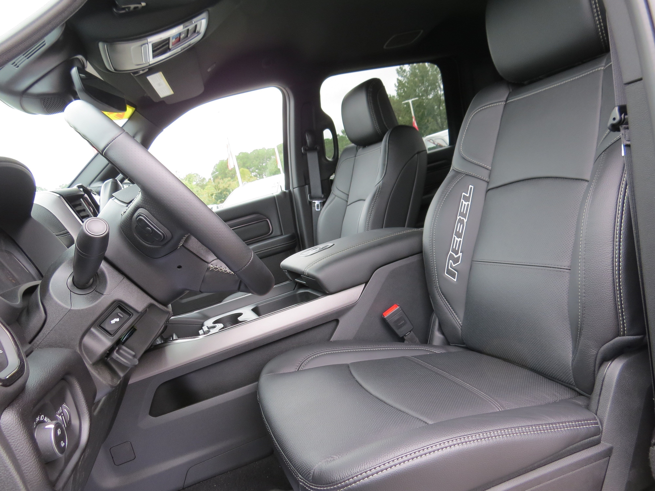 2026 RAM 2500 Rebel - Photo 22