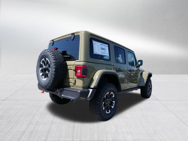 2025 Jeep Wrangler Rubicon photo 3