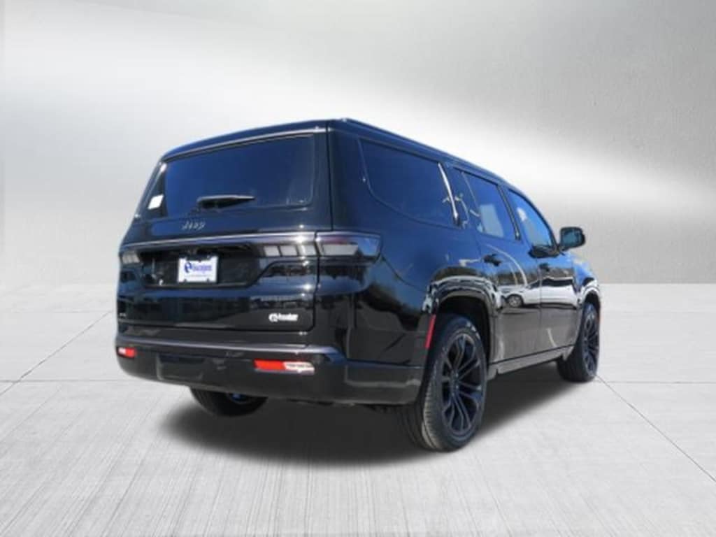 New 2026 Jeep Grand Wagoneer Summit Obsidian Sport Utility