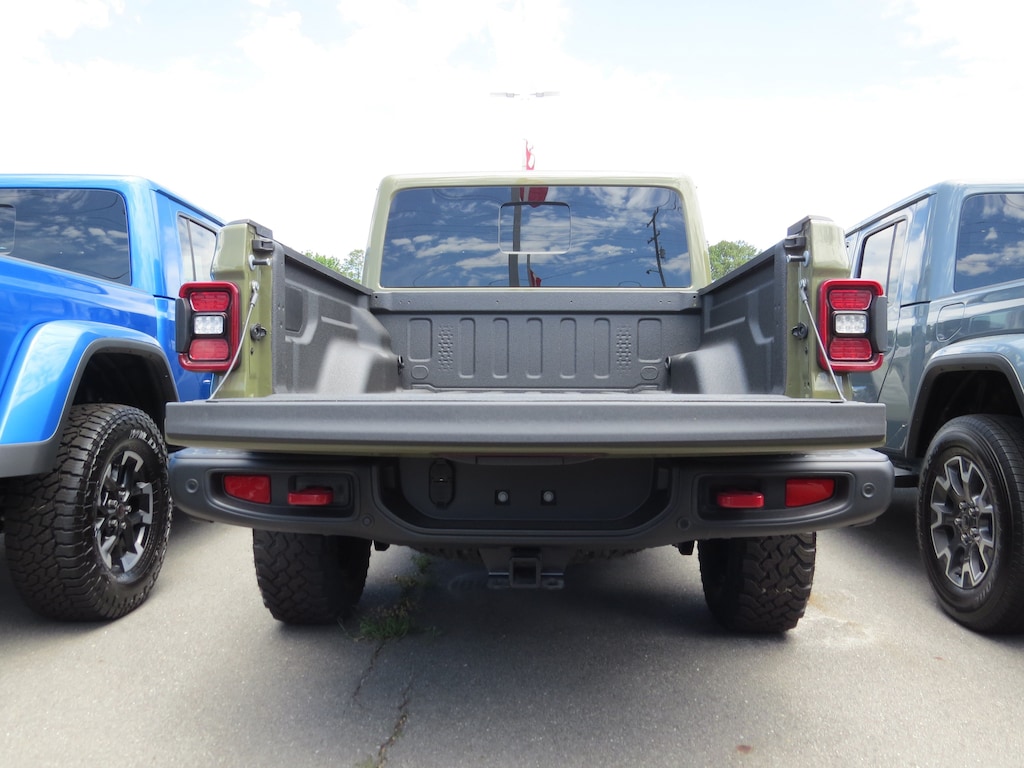 New 2026 Jeep Gladiator Rubicon X Pickup
