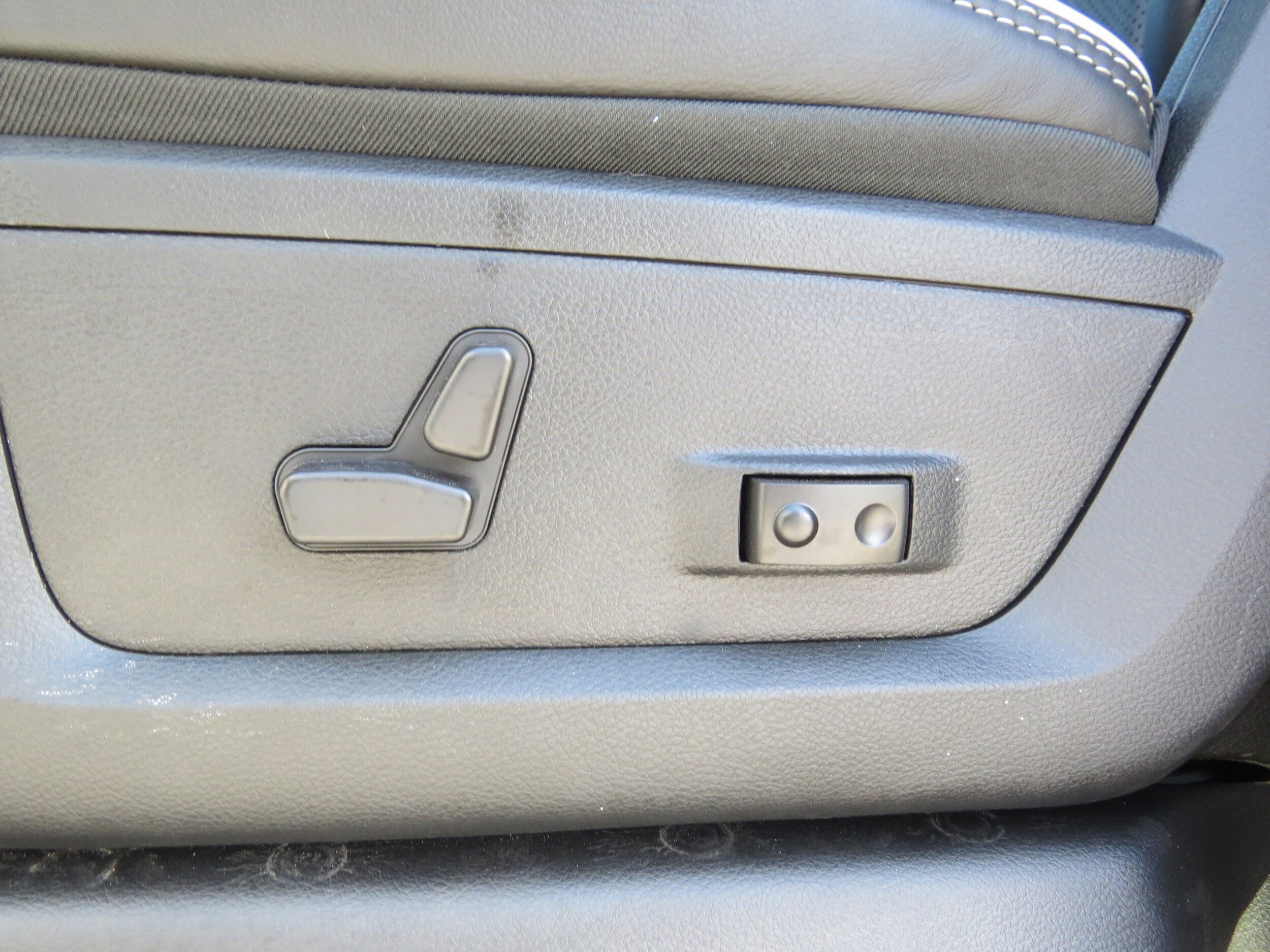 2026 RAM 2500 Rebel - Photo 22