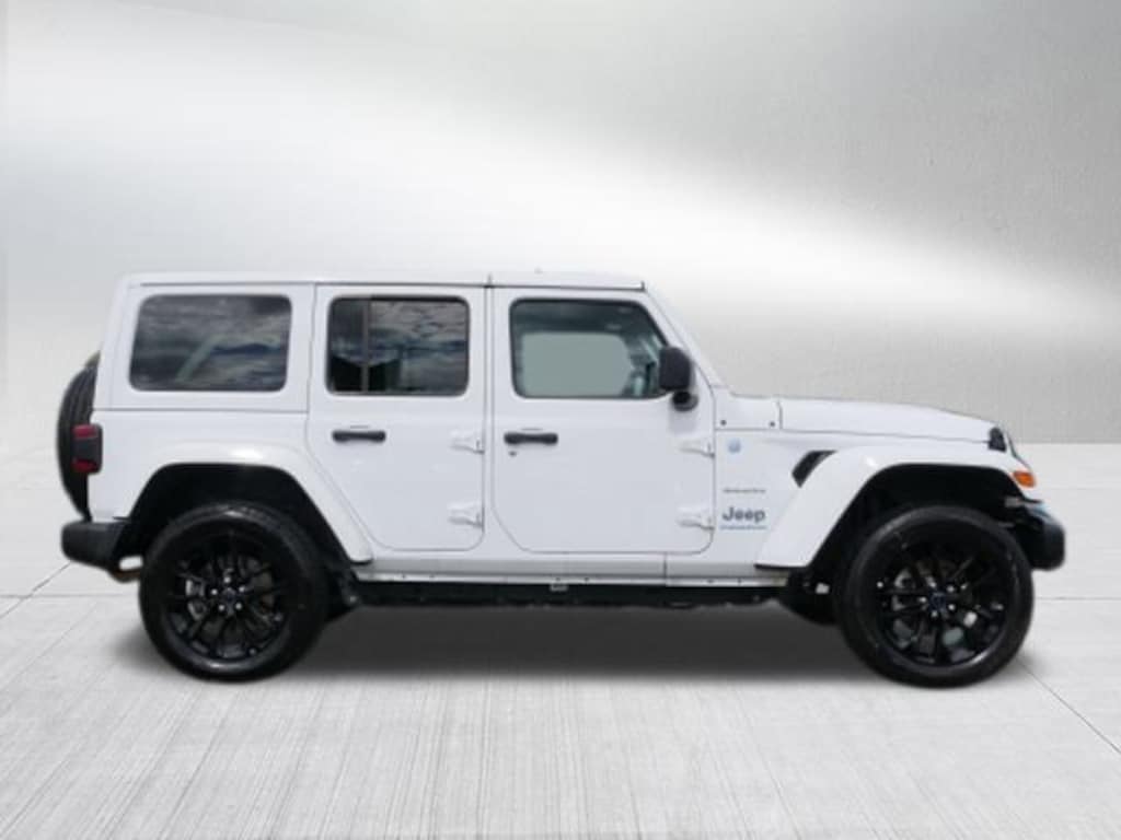 Used 2024 Jeep Wrangler 4xe Sahara SUV