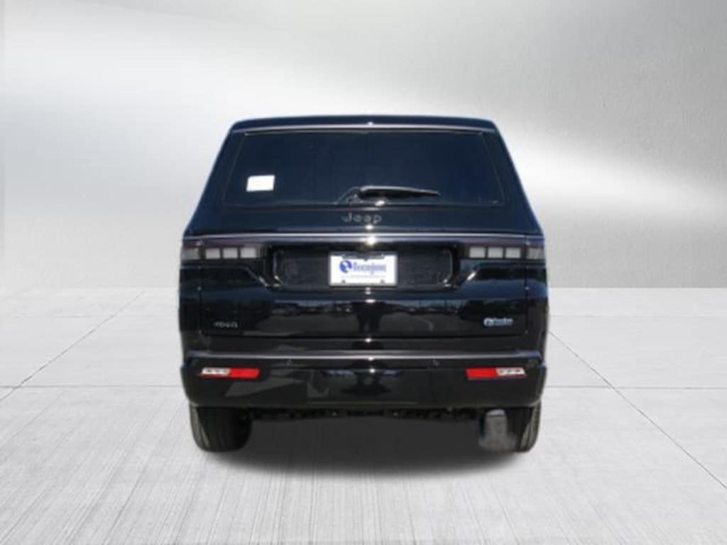 New 2026 Jeep Grand Wagoneer Summit Obsidian Sport Utility