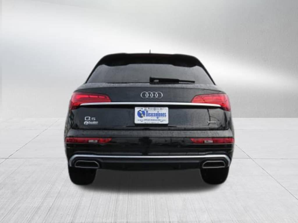 Used 2023 Audi Q5 45 S line Premium SUV