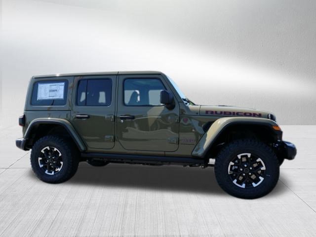 2025 Jeep Wrangler Rubicon photo 2