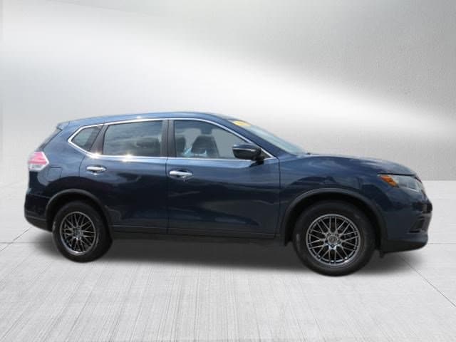 Used 2015 Nissan Rogue S with VIN KNMAT2MT6FP550914 for sale in Smithfield, NC