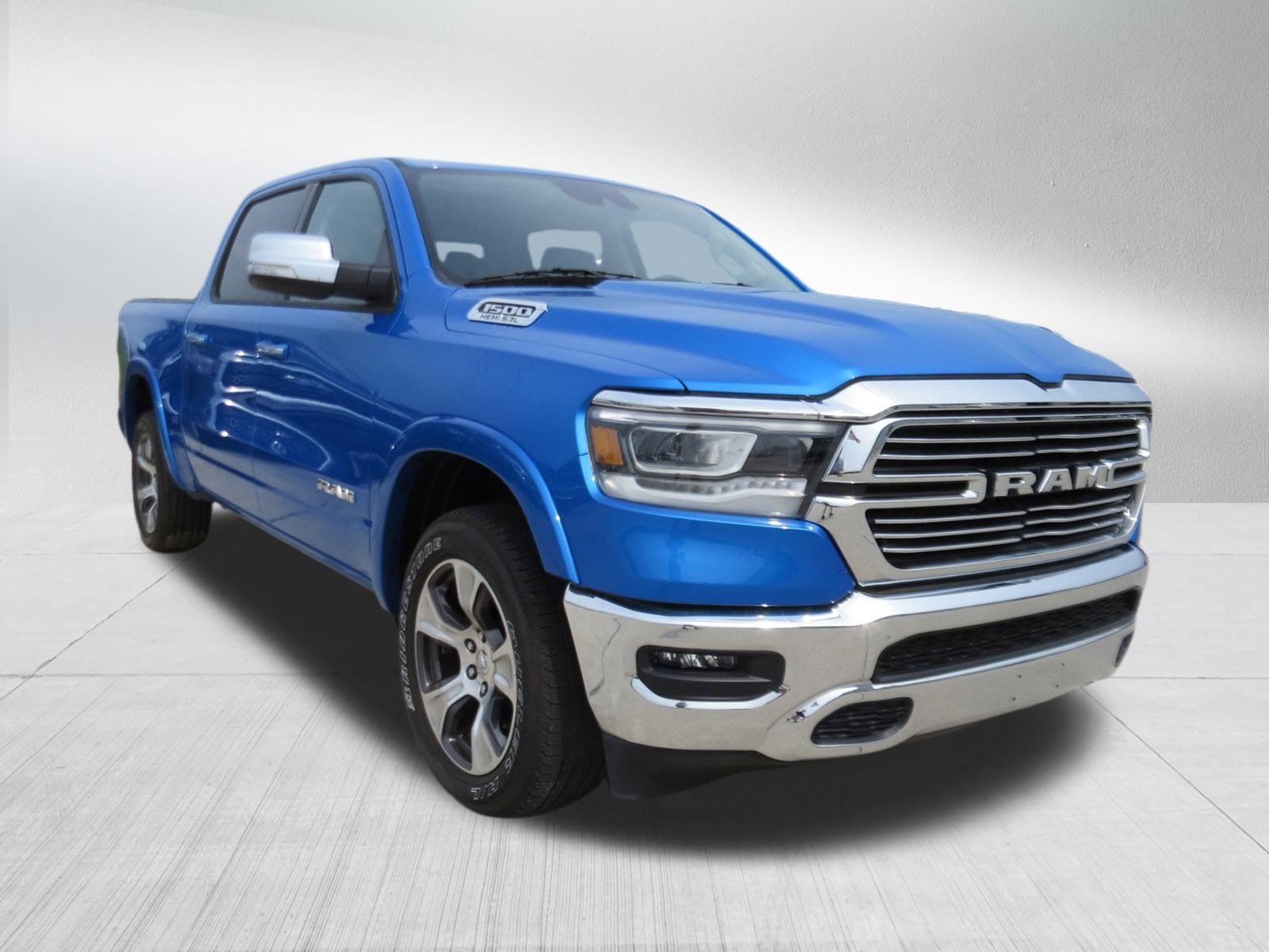 2022 Ram 1500 Laramie photo 2
