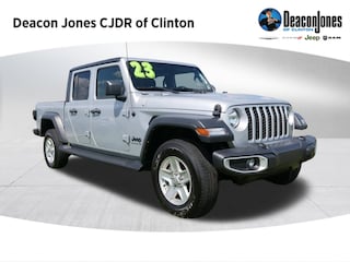 2023 Jeep Gladiator Sport Truck Crew Cab