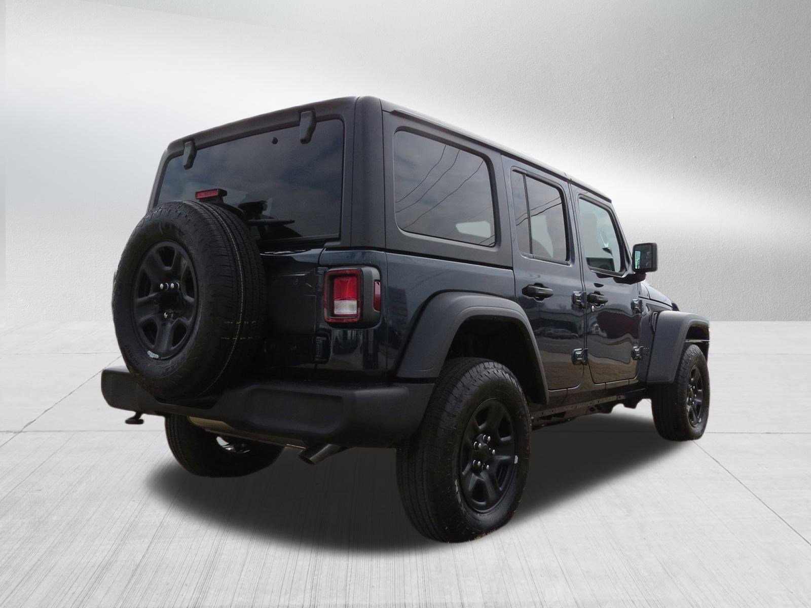 2025 Jeep Wrangler Sport photo 3