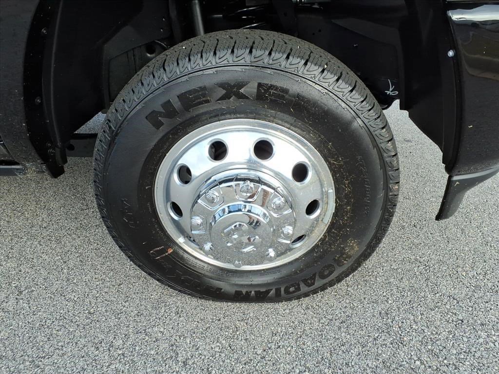 2025 RAM 3500 Limited - Photo 10