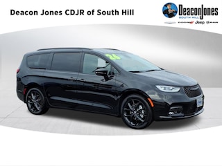 2026 Chrysler Pacifica SELECT Passenger Van