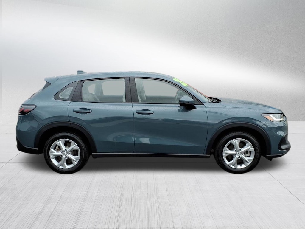 Used 2025 Honda HR-V LX SUV