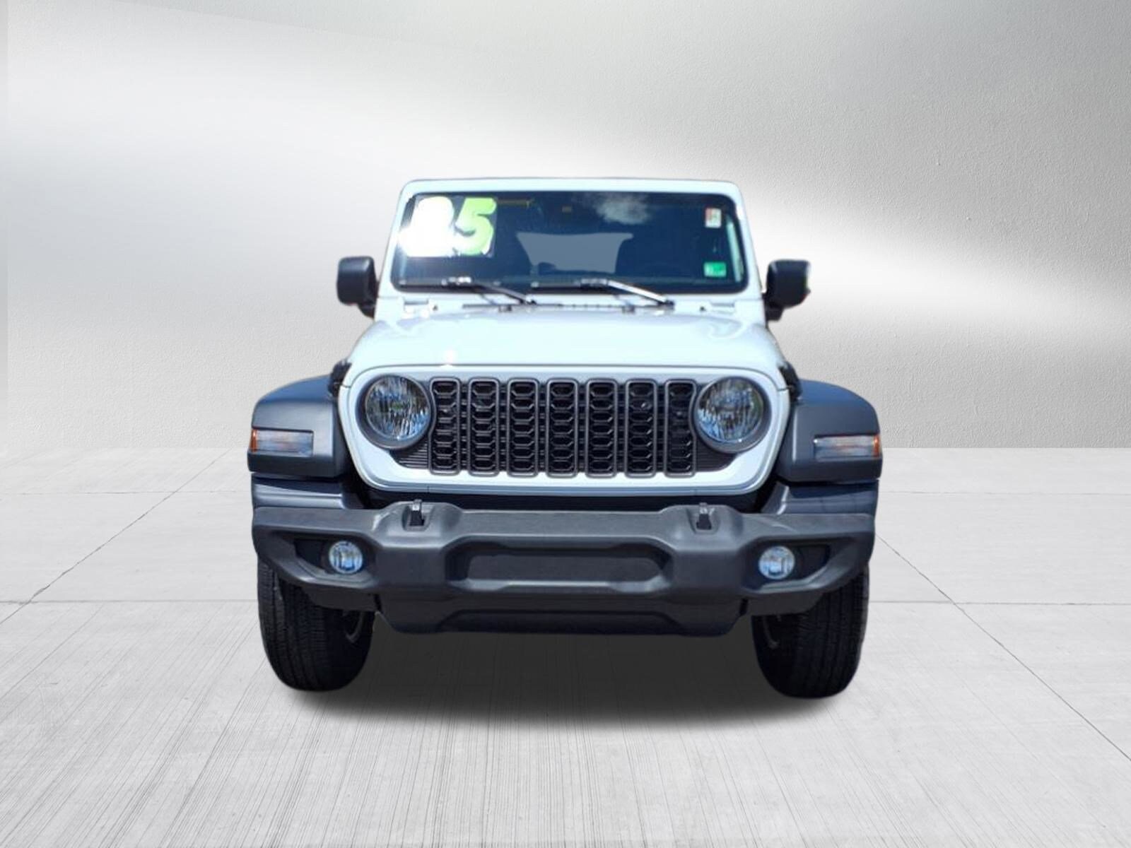 2025 Jeep Wrangler Sport S photo 3