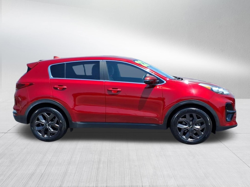 Used 2022 Kia Sportage LX SUV