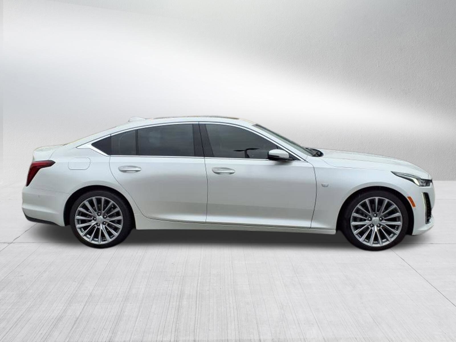 2024 Cadillac CT5 Premium Luxury photo 3