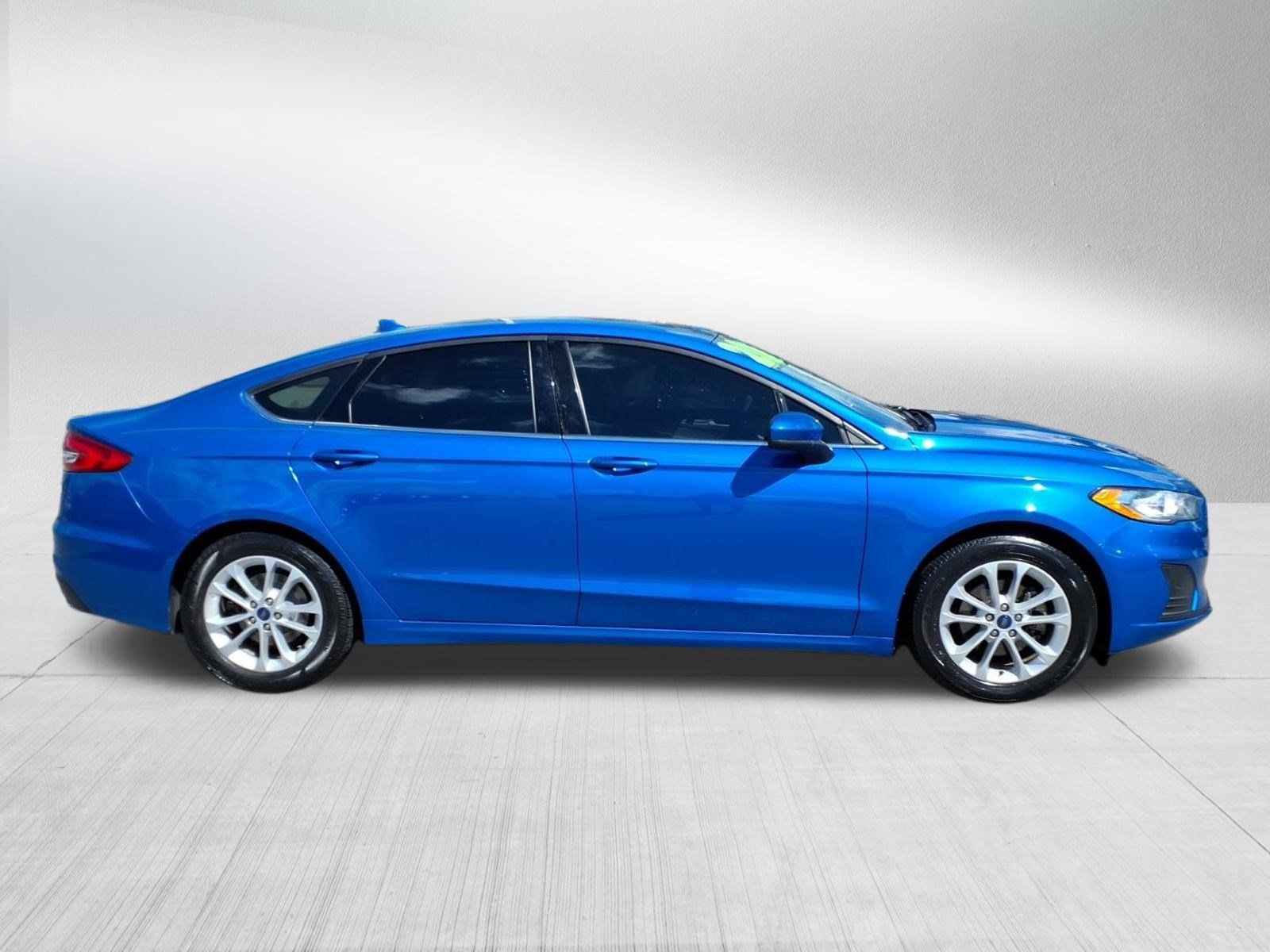 Used 2020 Ford Fusion SE Sedan