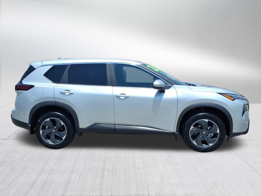 Used 2025 Nissan Rogue SV SUV