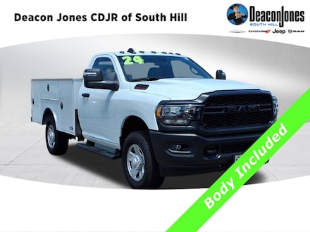 2024 Ram 3500 Chassis Cab TRADESMAN  REGULAR  4X4 60' CA Pickup