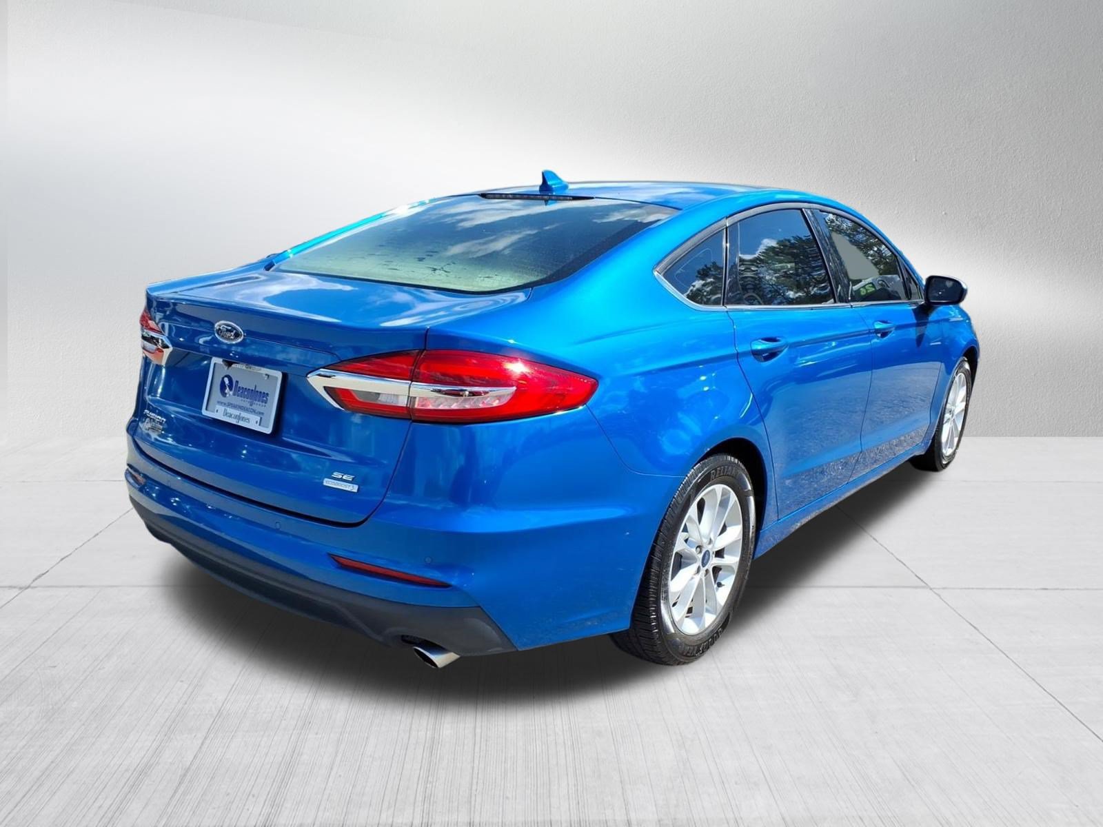 Used 2020 Ford Fusion SE Sedan