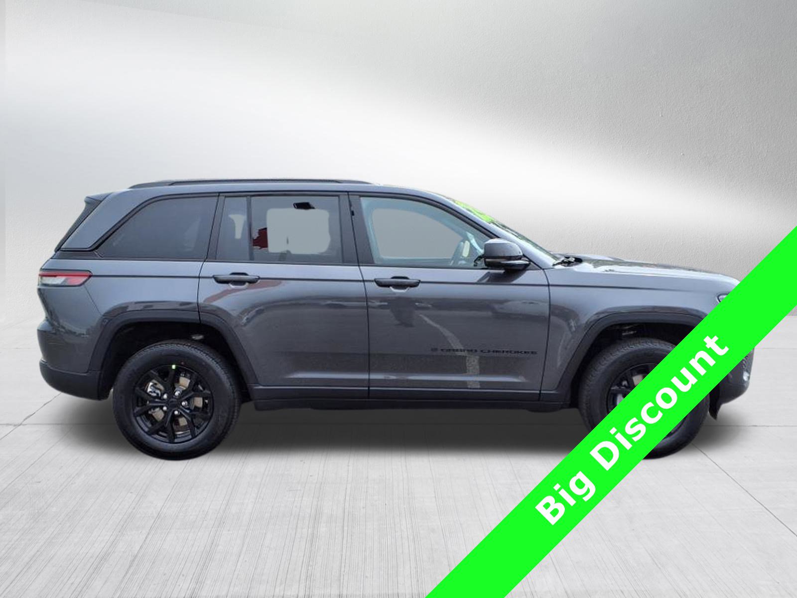 2025 Jeep Grand Cherokee Altitude - Photo 9
