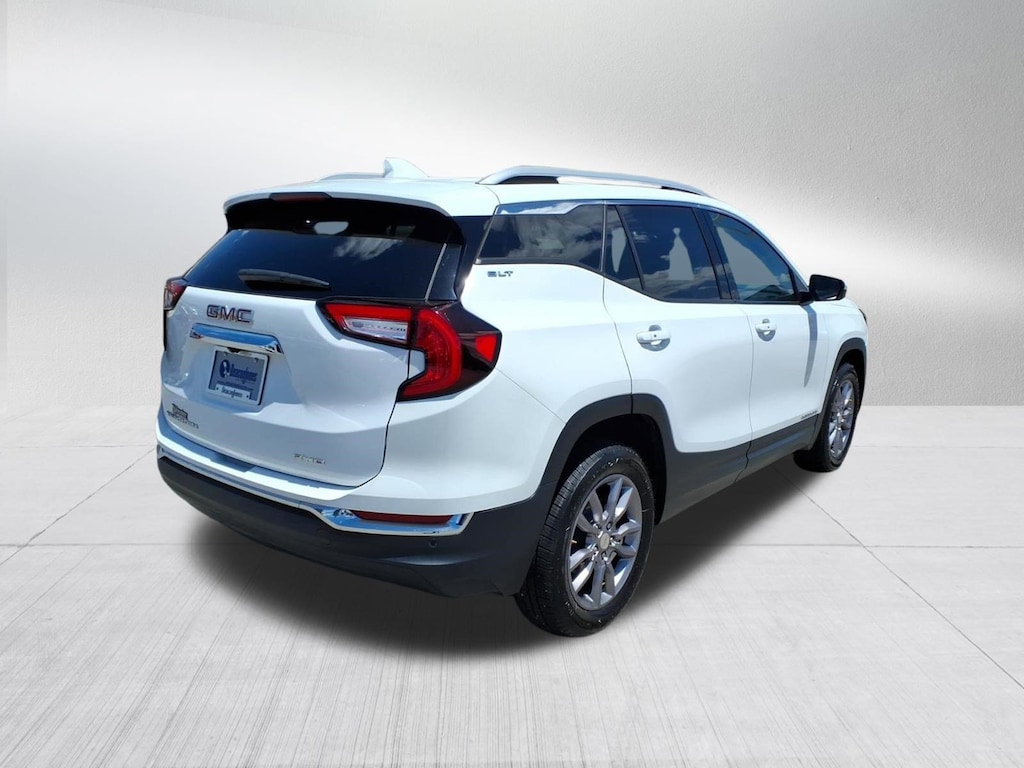 Used 2023 GMC Terrain SLT SUV