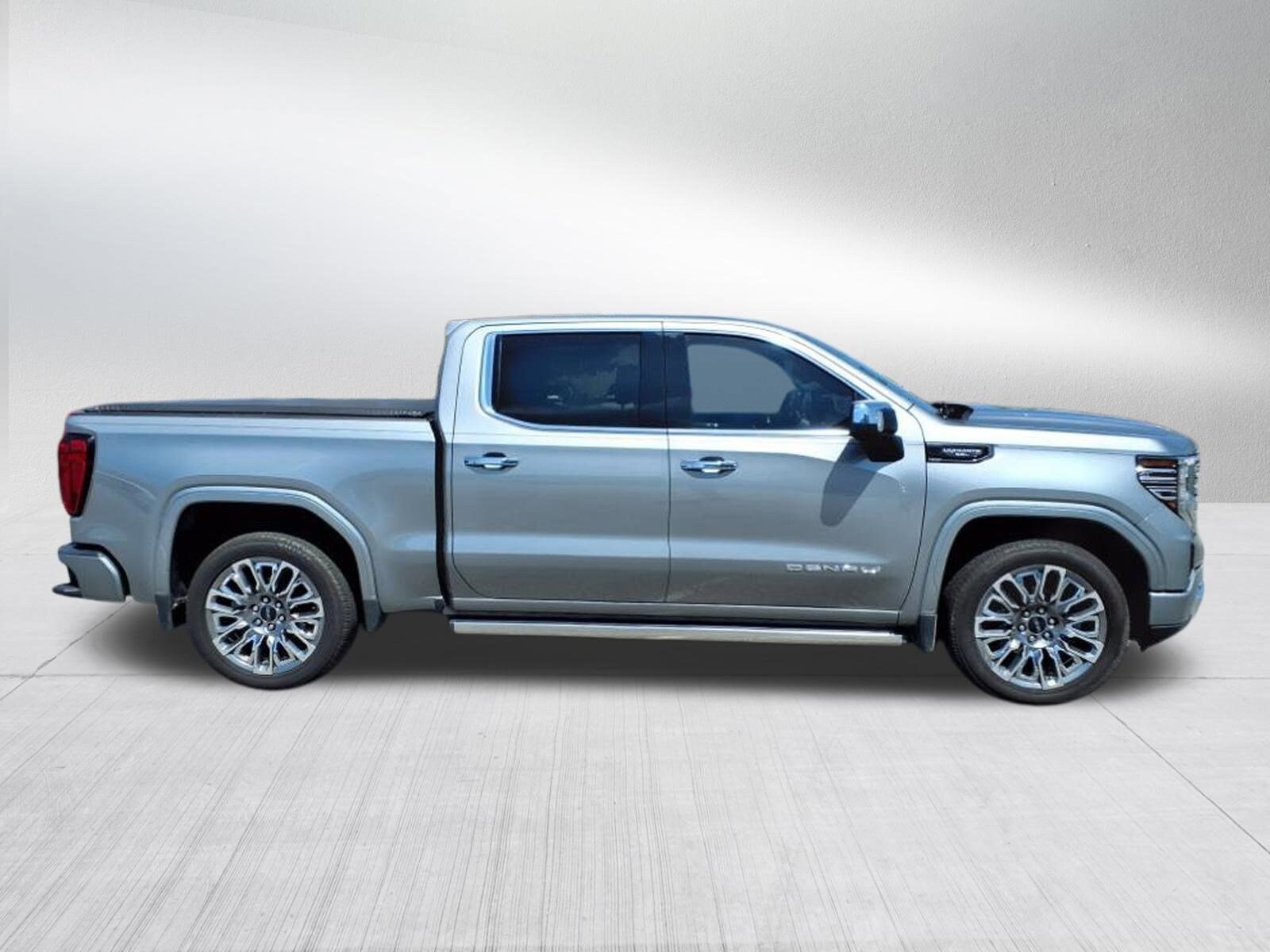 2023 Gmc Sierra 1500 Denali Ultimate photo 2