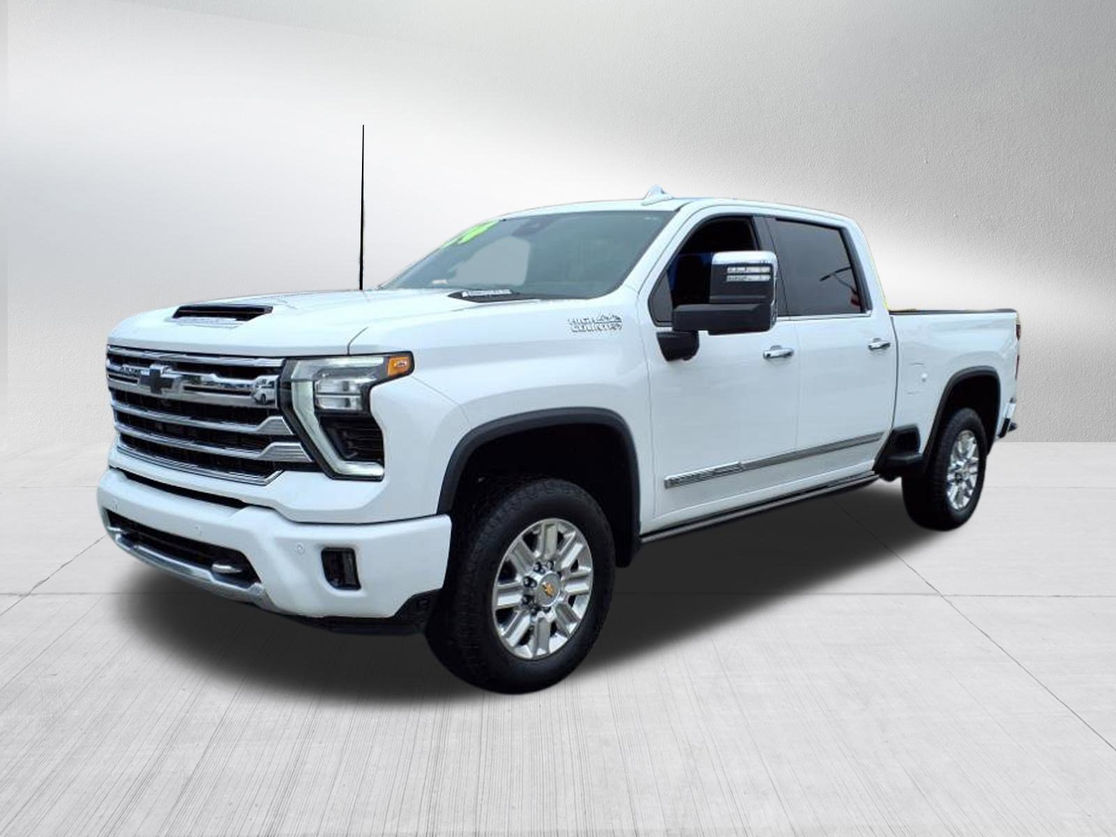 2024 Chevrolet Silverado 2500HD High Country photo 4