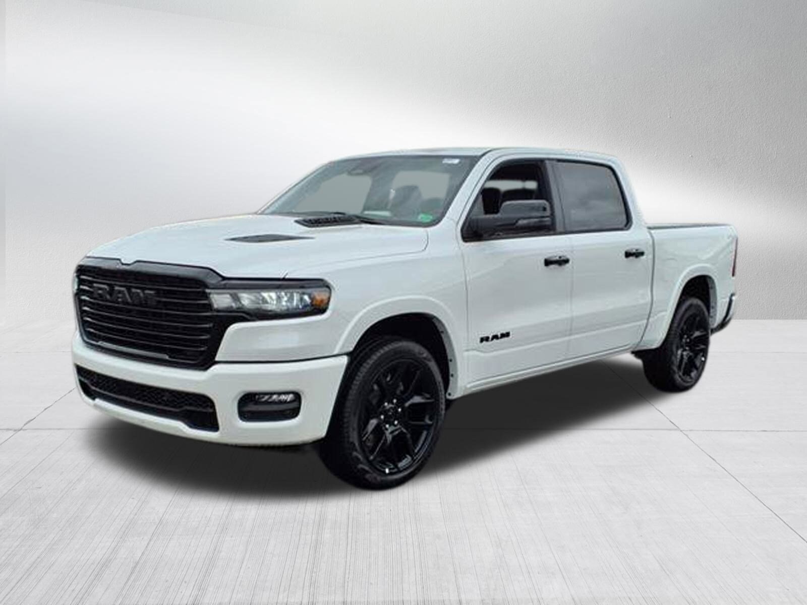 2025 Ram 1500 Laramie photo 4