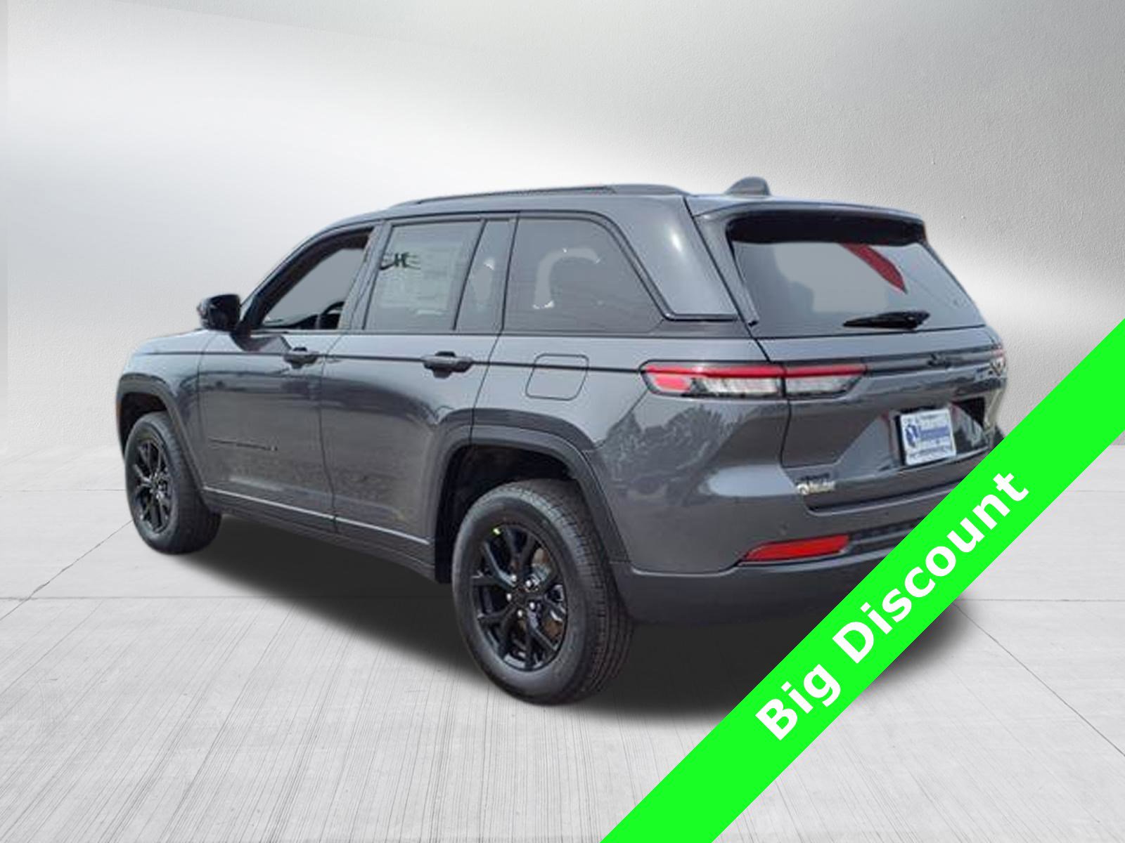 2025 Jeep Grand Cherokee Altitude - Photo 6