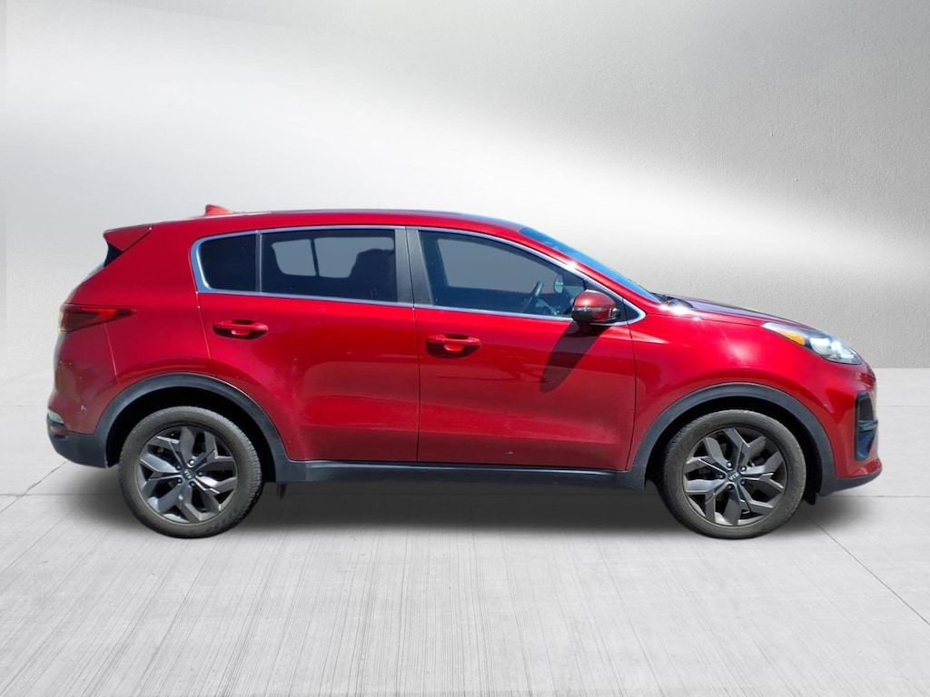 Used 2022 Kia Sportage LX SUV