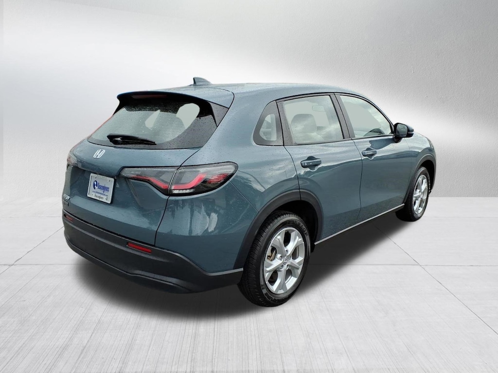 Used 2025 Honda HR-V LX SUV