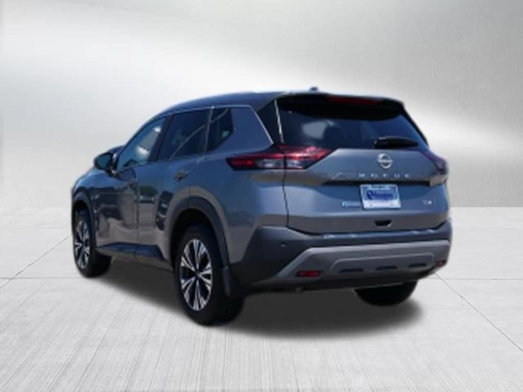 Used 2023 Nissan Rogue SV SUV