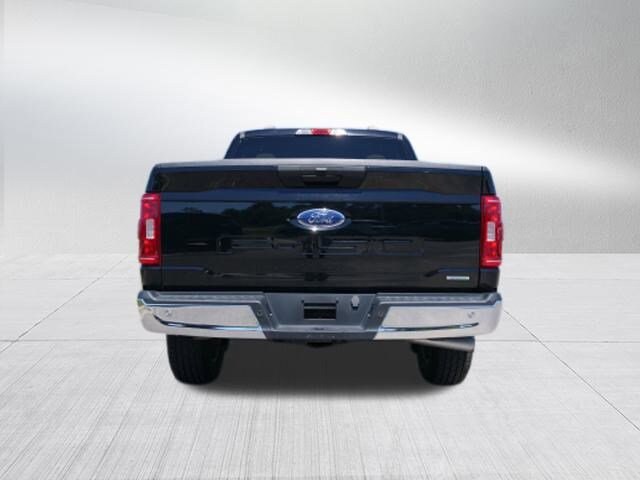 2023 Ford F-150 XLT photo 3
