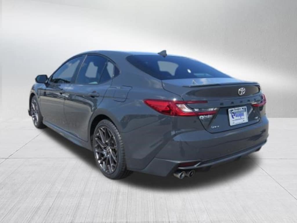 Used 2025 Toyota Camry SE Sedan