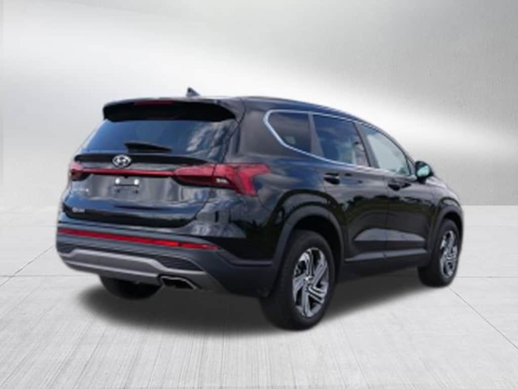 Used 2023 Hyundai Santa Fe SE SUV