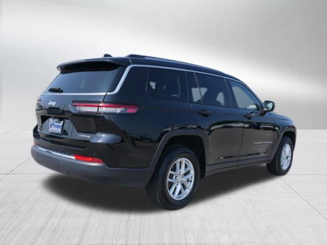 2023 Jeep Grand Cherokee Laredo photo 2