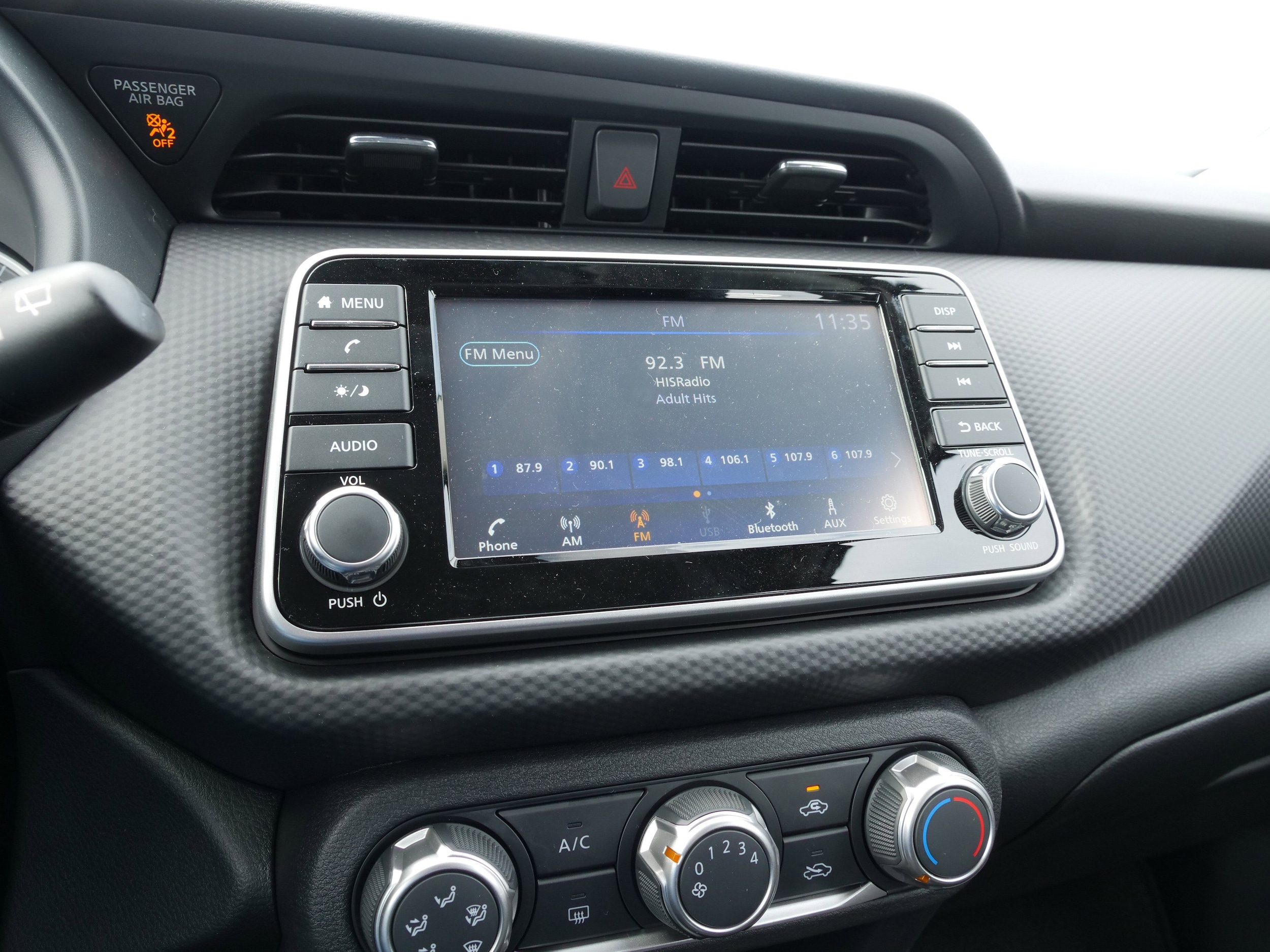 2025 Nissan KICKS PLAY Base - Photo 23