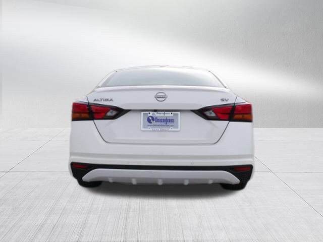2024 Nissan Altima 2.5 SV photo 3