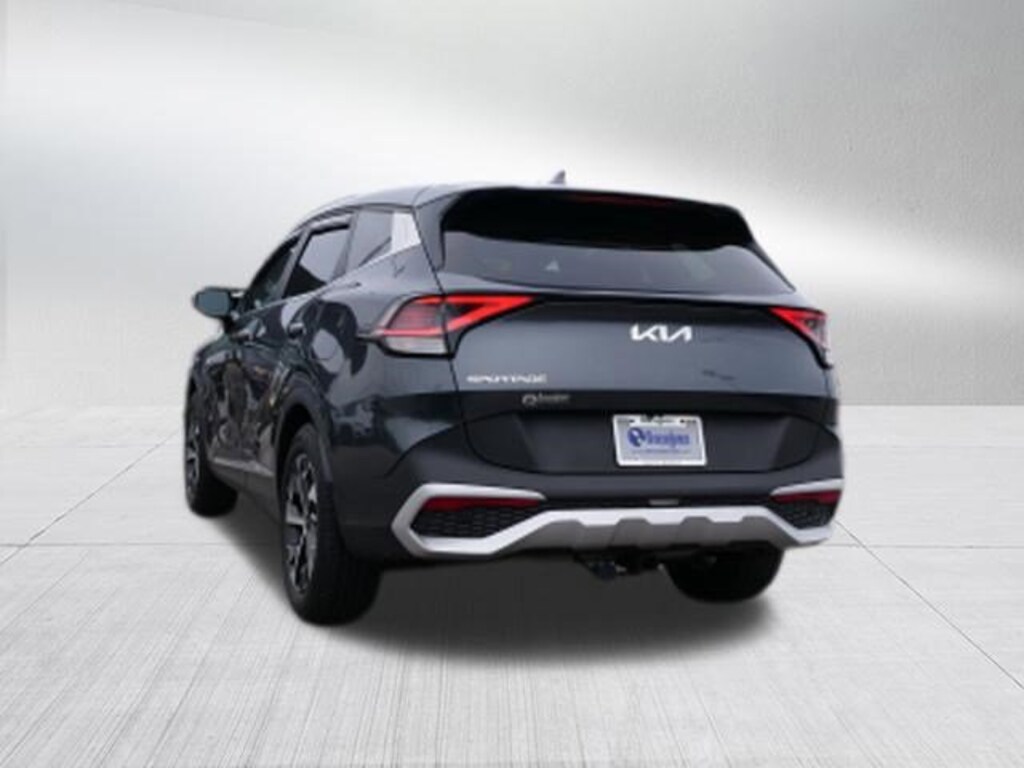Used 2024 Kia Sportage EX SUV
