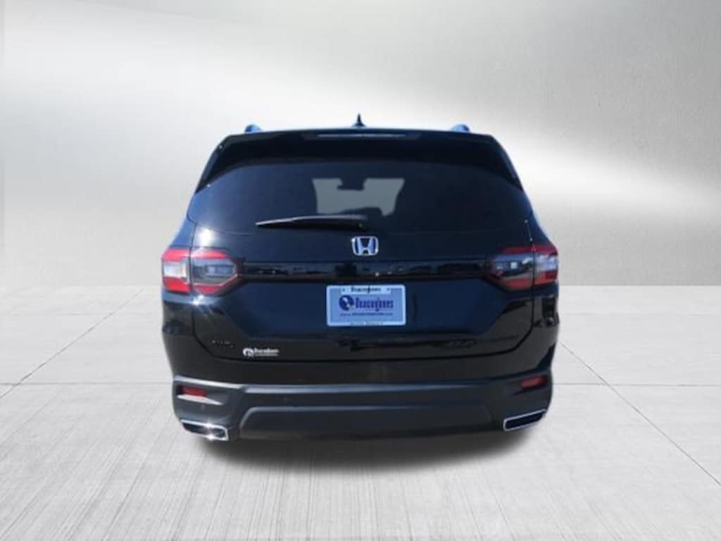 Used 2025 Honda Pilot Black Edition SUV