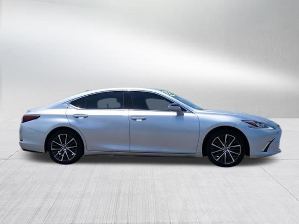 Used 2022 Lexus ES 350 Sedan