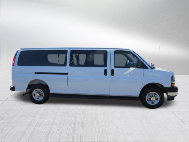 2025 Chevrolet Express Passenger