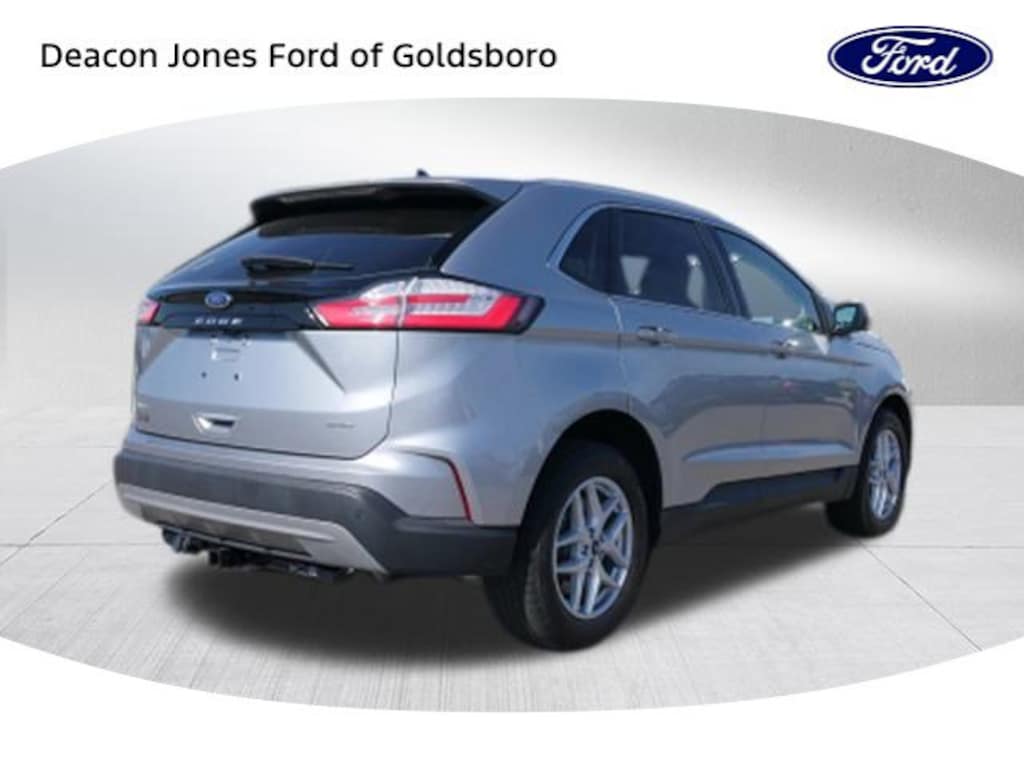 Used 2022 Ford Edge  SUV