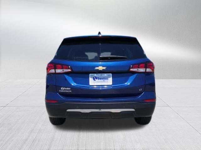 2022 Chevrolet Equinox LT photo 3