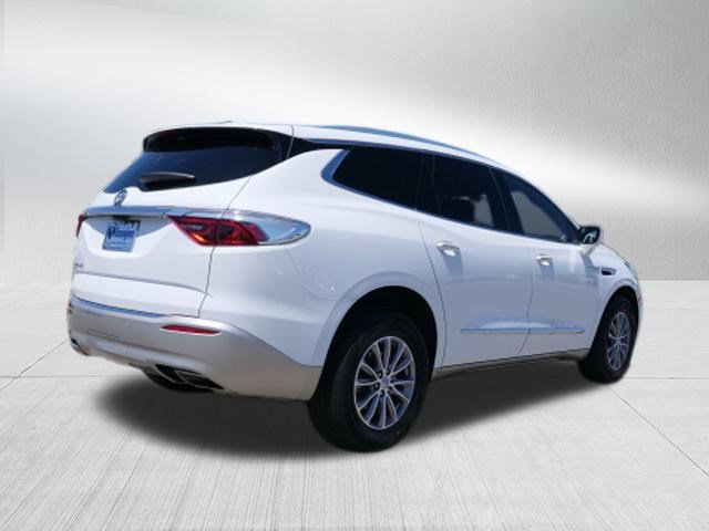 2024 Buick Enclave Premium photo 2