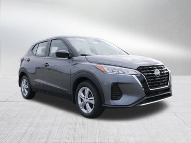 2025 Nissan KICKS PLAY Base - Photo 8