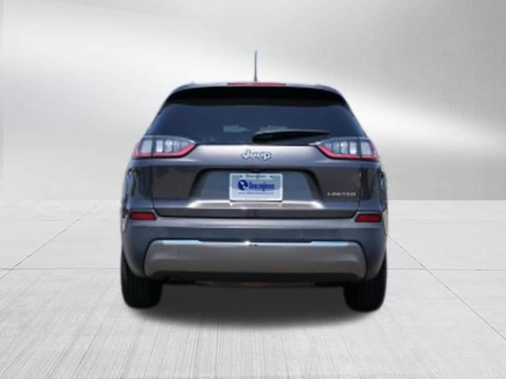 Used 2019 Jeep Cherokee Limited FWD SUV