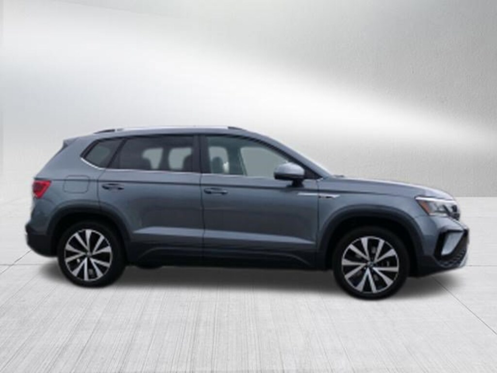 Used 2022 Volkswagen Taos 1.5T SE 4MOTION SUV