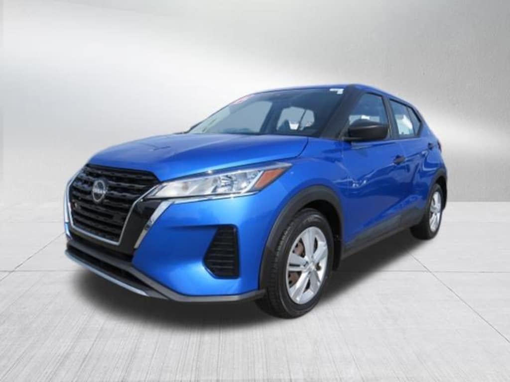 Used 2022 Nissan Kicks S SUV